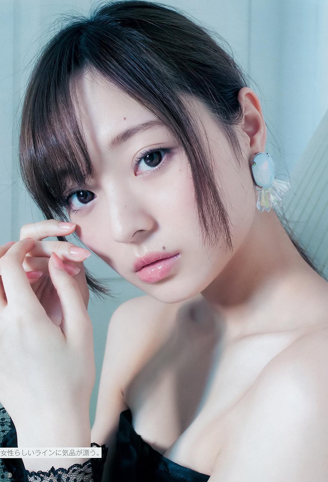 Minami Umezawa 梅澤美波, Young Jump 2019 No.21-22 (ヤングジャンプ 2019年21-22号)(3)