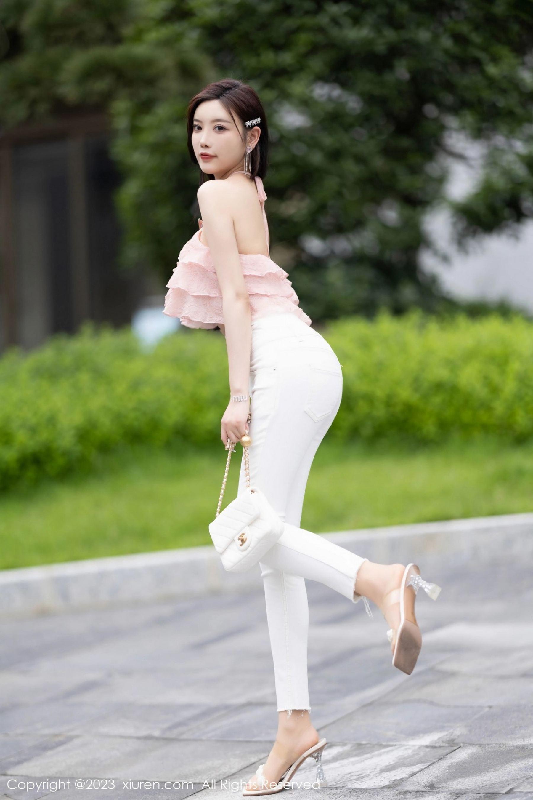 秀人网 Vol. 6907 杨晨晨Yome(3)