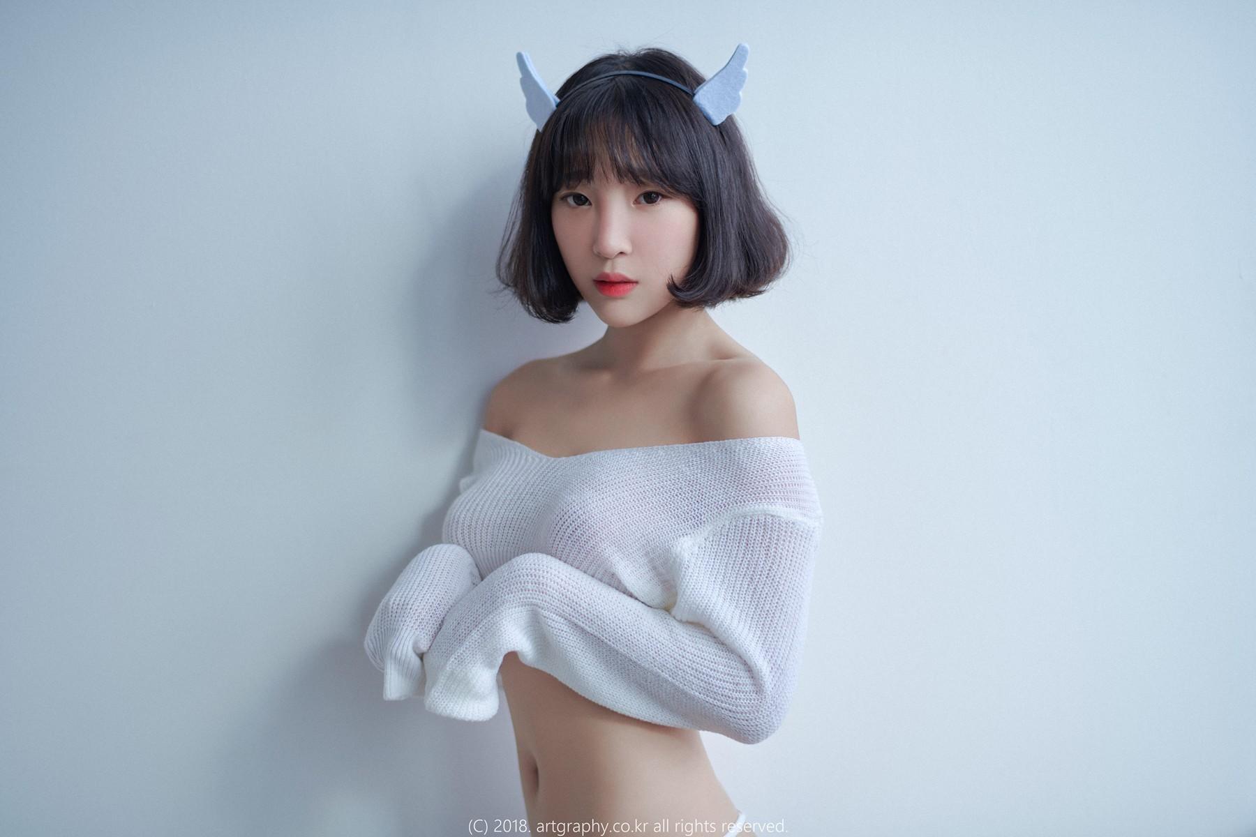 Kang Inkyung 강인경, ArtGravia Vol.039 Photobook Set.02(4)