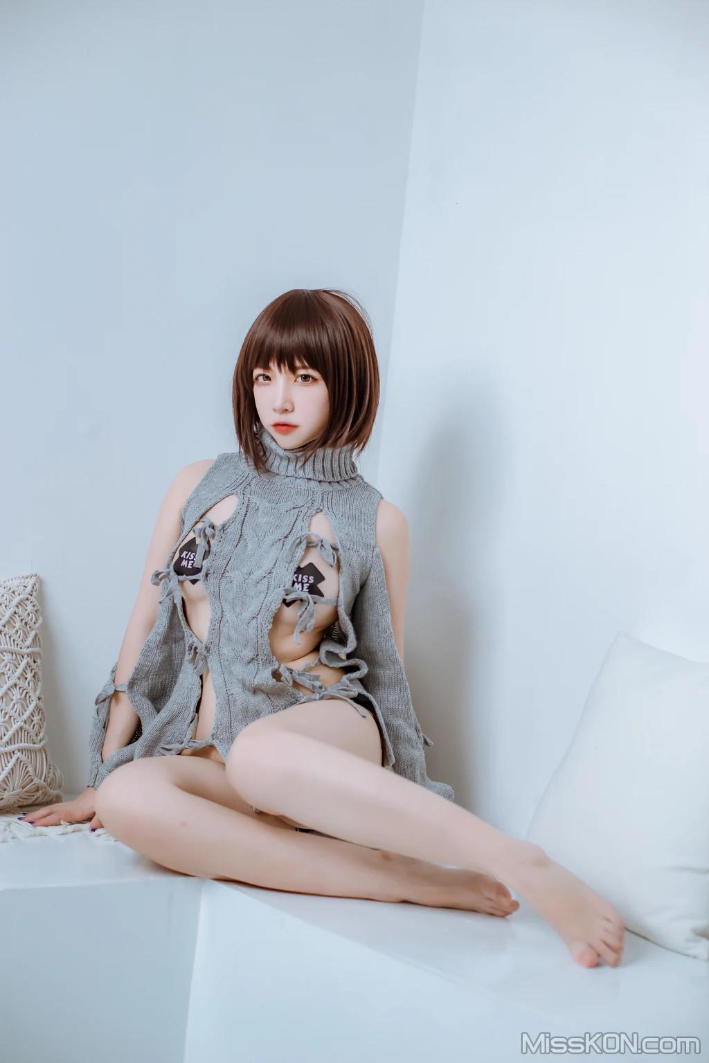 Coser@二佐Nisa: 私房洞洞毛衣 (66 photos )(4)