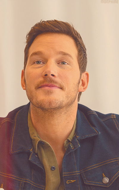 Chris Pratt JQlM5vDE_o