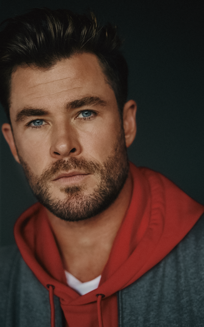 Chris Hemsworth 6B3mh7Nu_o