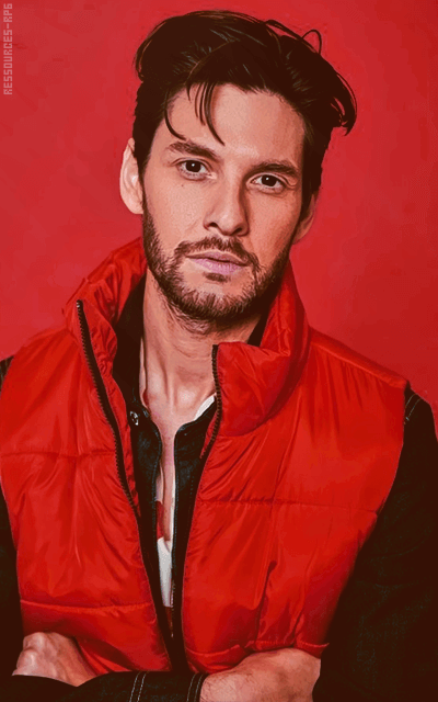 Ben Barnes - Page 2 Z9QIVhXU_o