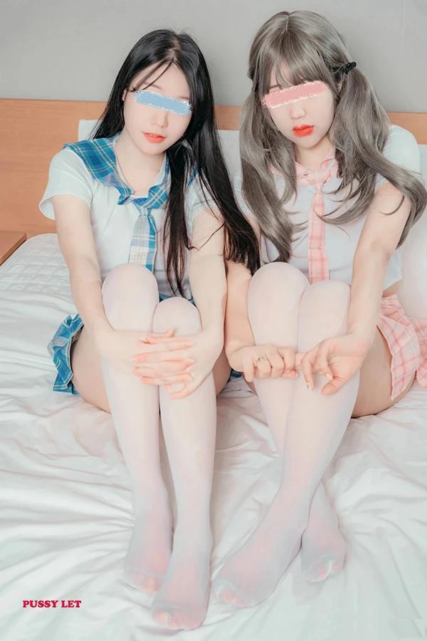 粉蓝JK美女Cony与闺密湿身尺度人体福利图(18)