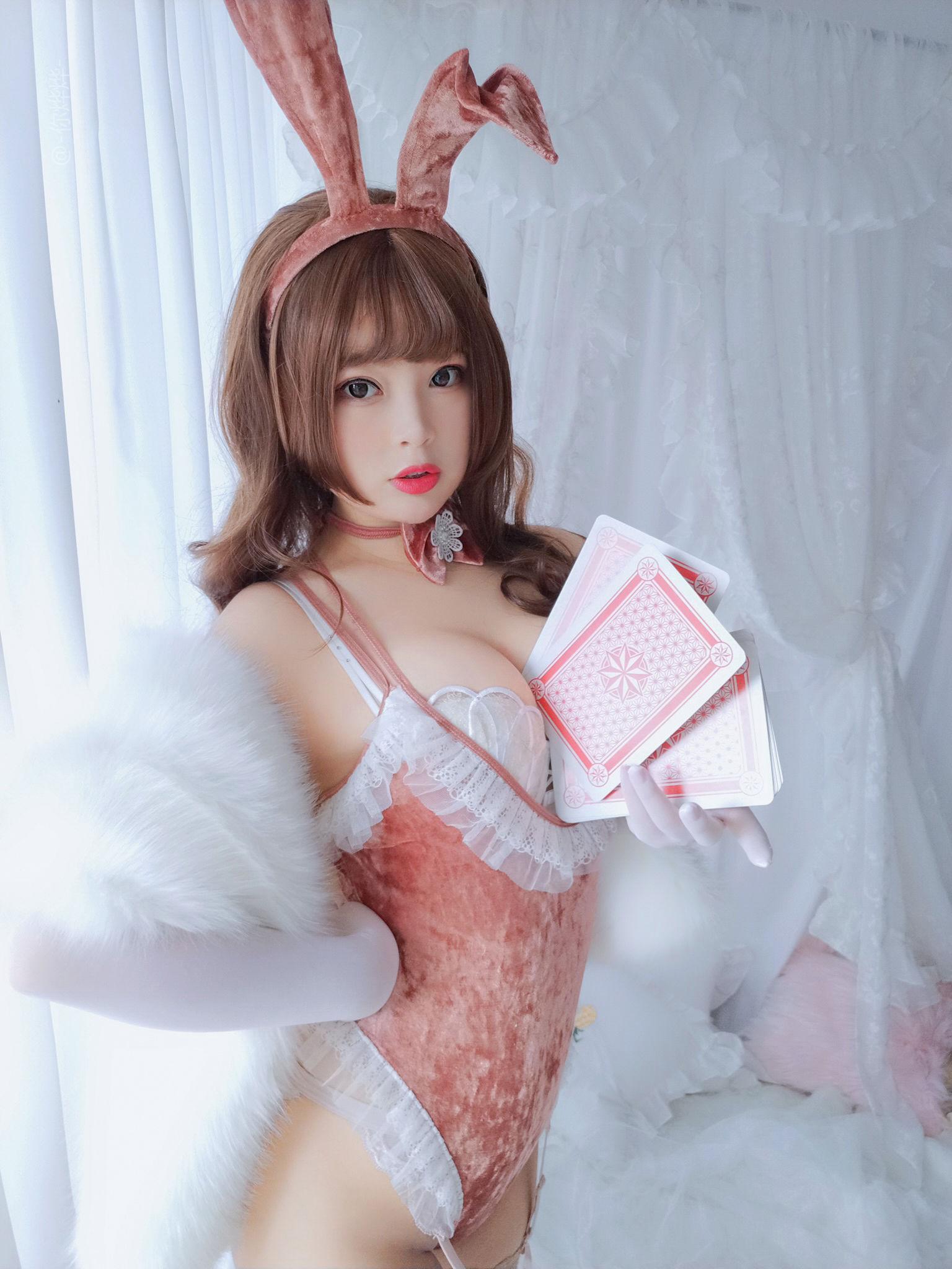 [美女网红Coser] -白烨- 《赌场女郎》 写真集(1)