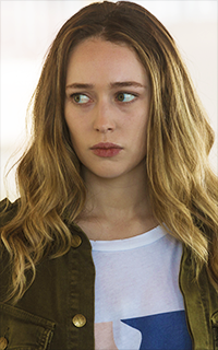 Alycia Debnam Carey 3LRQpMdN_o