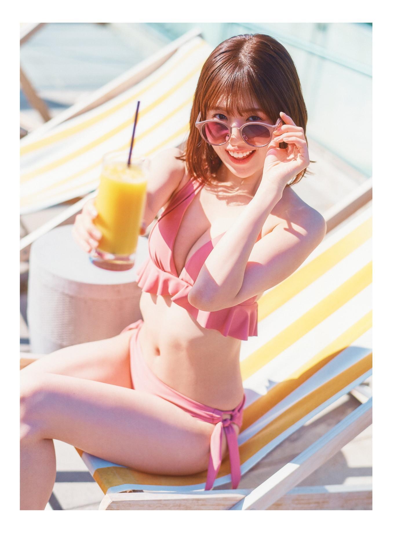 Konoka Matsuda 松田好花, 1st写真集 Photobook 「振り向いて」 Set.01(19)