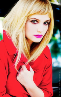 Alison Sudol 8Jz5dsR6_o