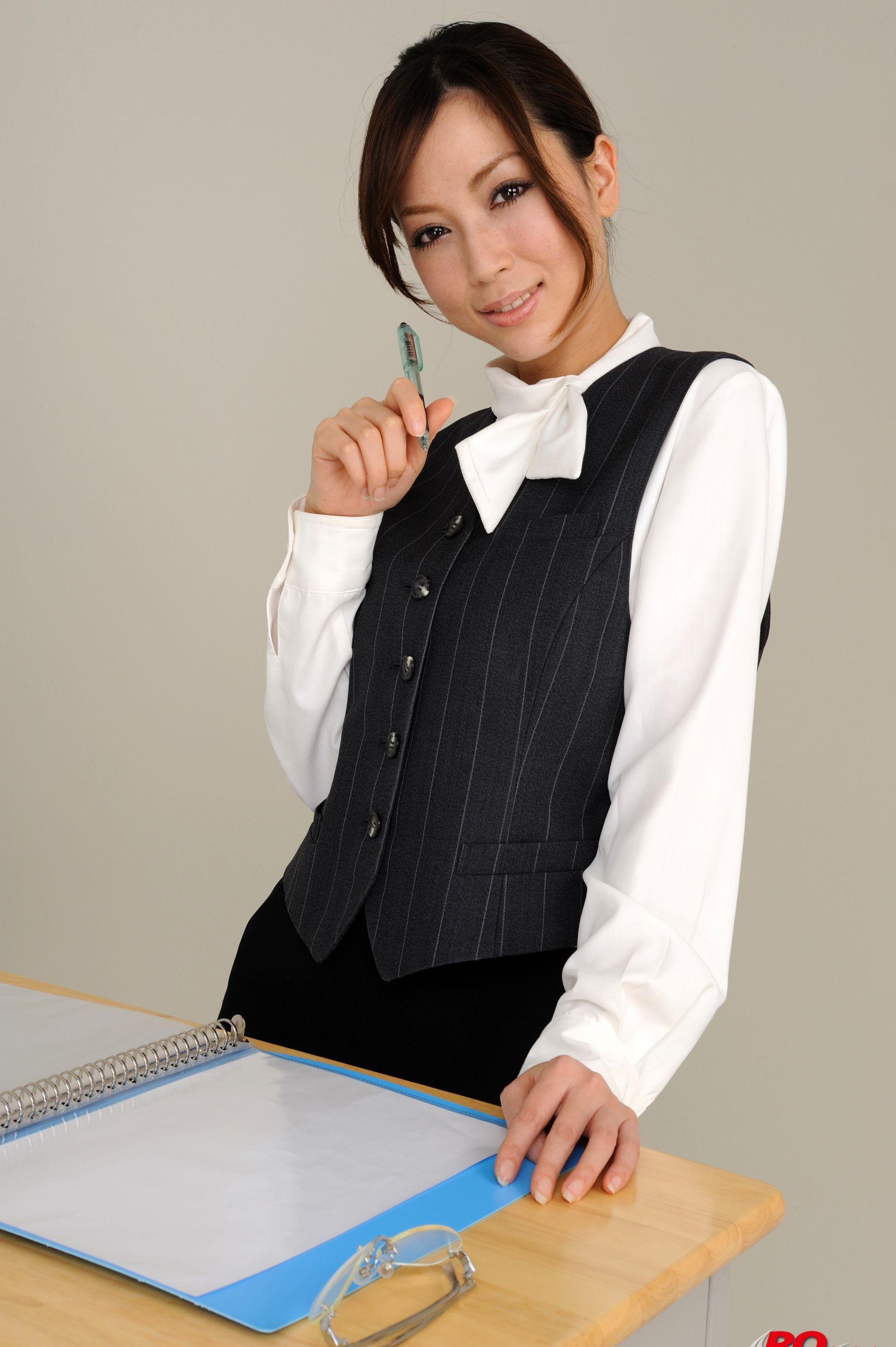 [RQ-STAR] NO.00117 Mayu Ohya 大矢真夕 Office Lady 写真集(69)