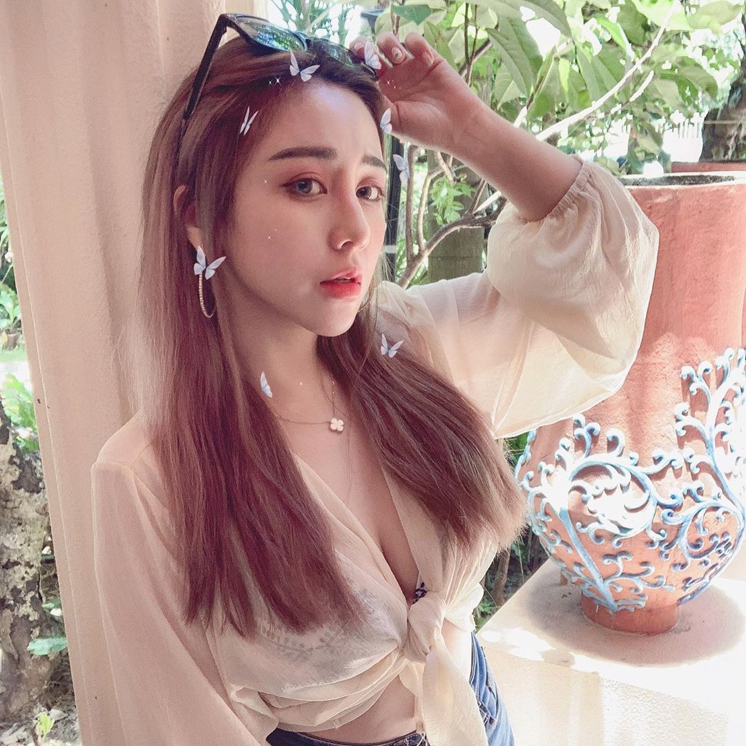 直播正妹—安安🐱 SoL0fBds o - 直播正妹—安安🐱