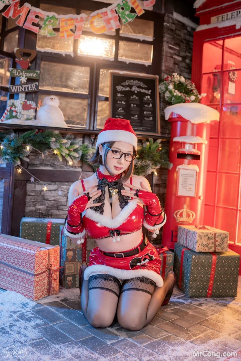 Coser@皮皮奶可可爱了啦: 圣诞痴女 (59 photos )(51)