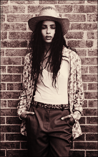 Zoe Kravitz EGNYsgO4_o