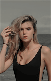 des avatars d'alissa violet pour lottie HM5vDKMO_o