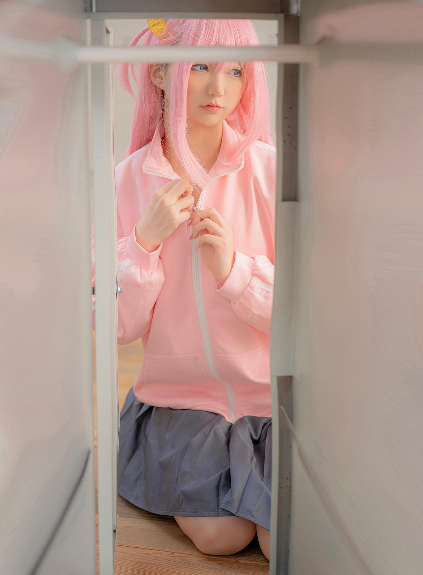 Cosplay Nagisa魔物喵 – ぼっち・ざ・ろっく(73)