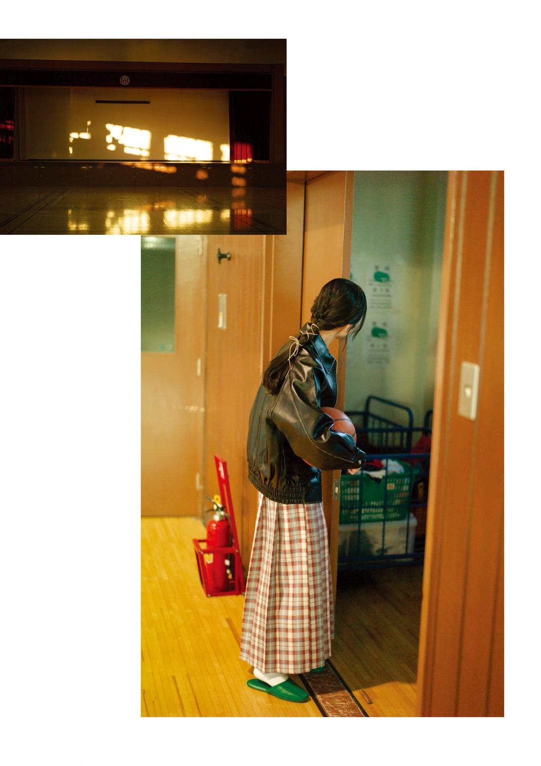 Kotoko Sasaki 佐々木琴子, 1st写真集 「明け方の夢」 Set.05(3)