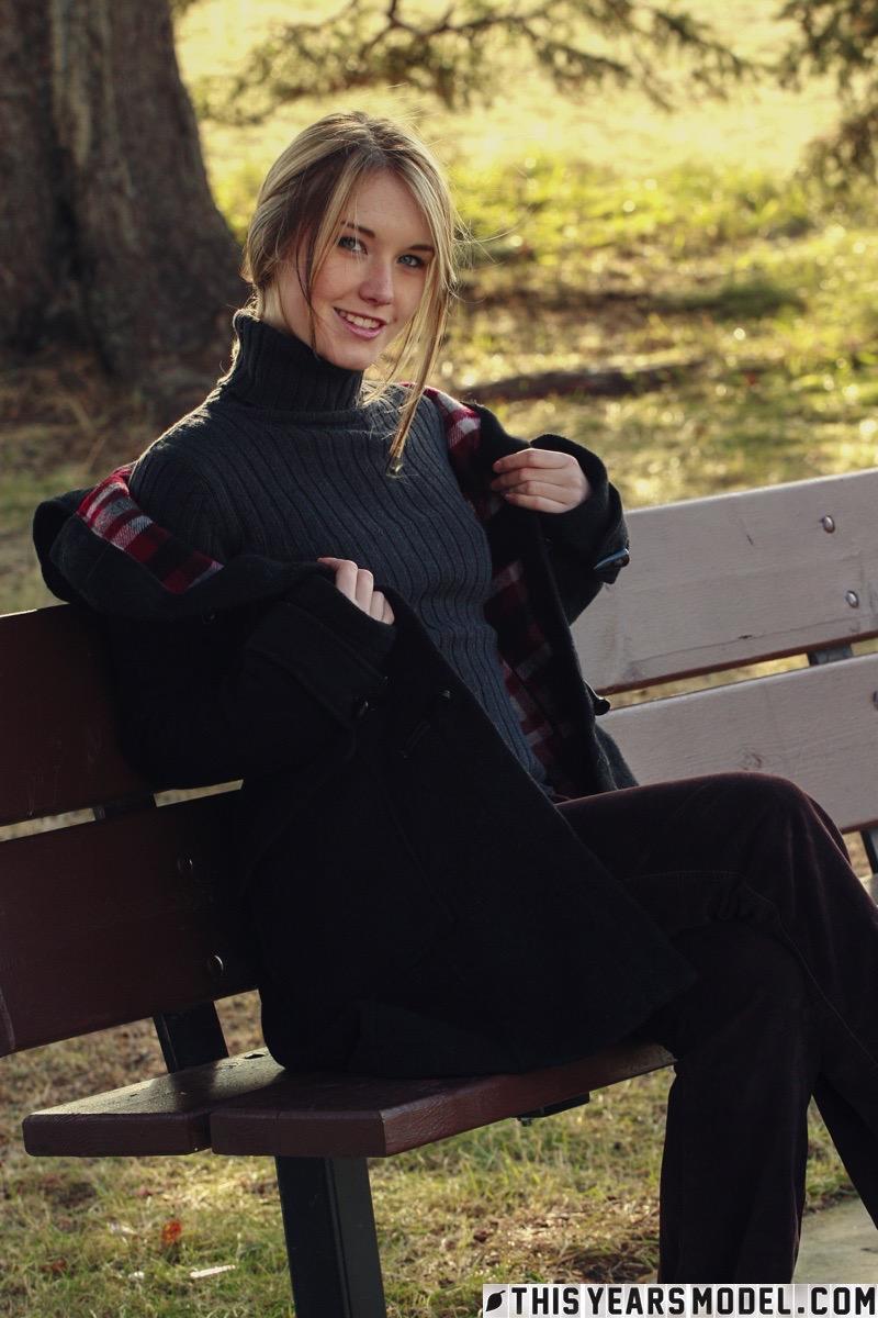 Beautiful blonde Jewel exposes her tits and pussy on a park bench(1)