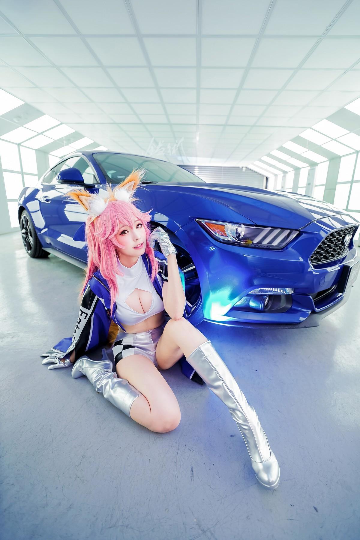 Cosplay ElyEE子 玉藻前赛车(11)