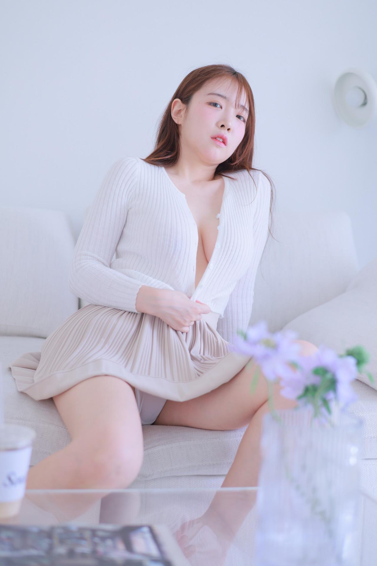 Rinaモモリナ, Photobook ‘Knitwear’ Set.01(22)