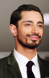 Riz Ahmed 6uX3PM7w_o