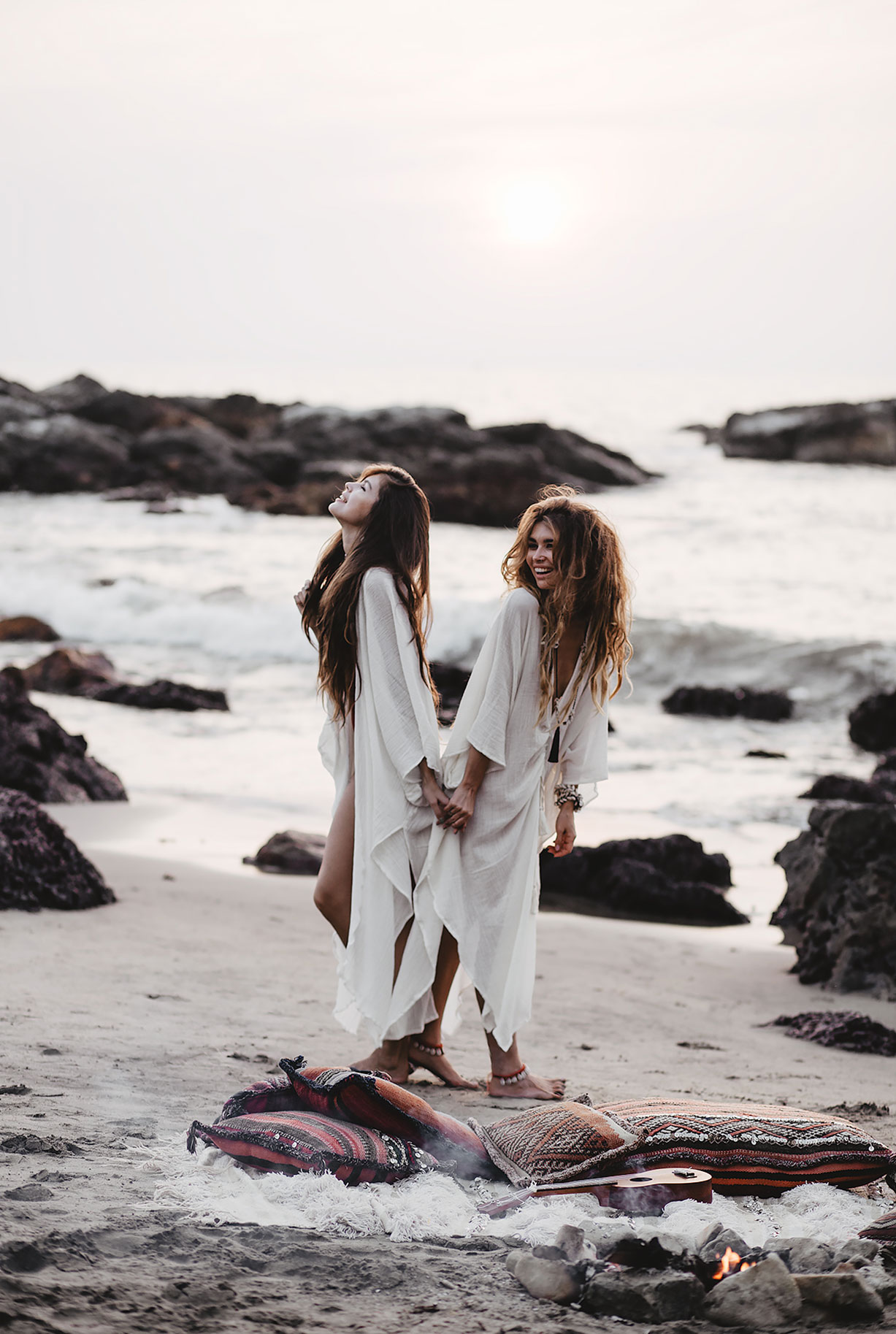 Модная одежда из натуральных тканей Studio Tia на пляжах Гоа / Alisa Belochkina and Alyona Kartushina by Asya Molochkova Модная одежда из натуральных тканей Studio Tia на пляжах Гоа / Alisa Belochkina and Alyona Kartushina by Asya Molochkova