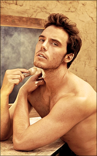 Sam Claflin FPTGZ7Vd_o