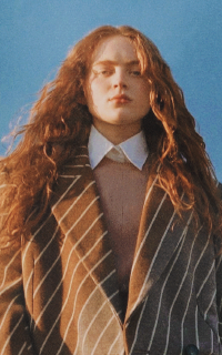 Sadie Sink 5qAHAzIq_o