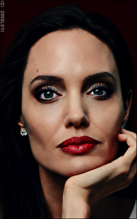 Angelina Jolie I64iv4nG_o
