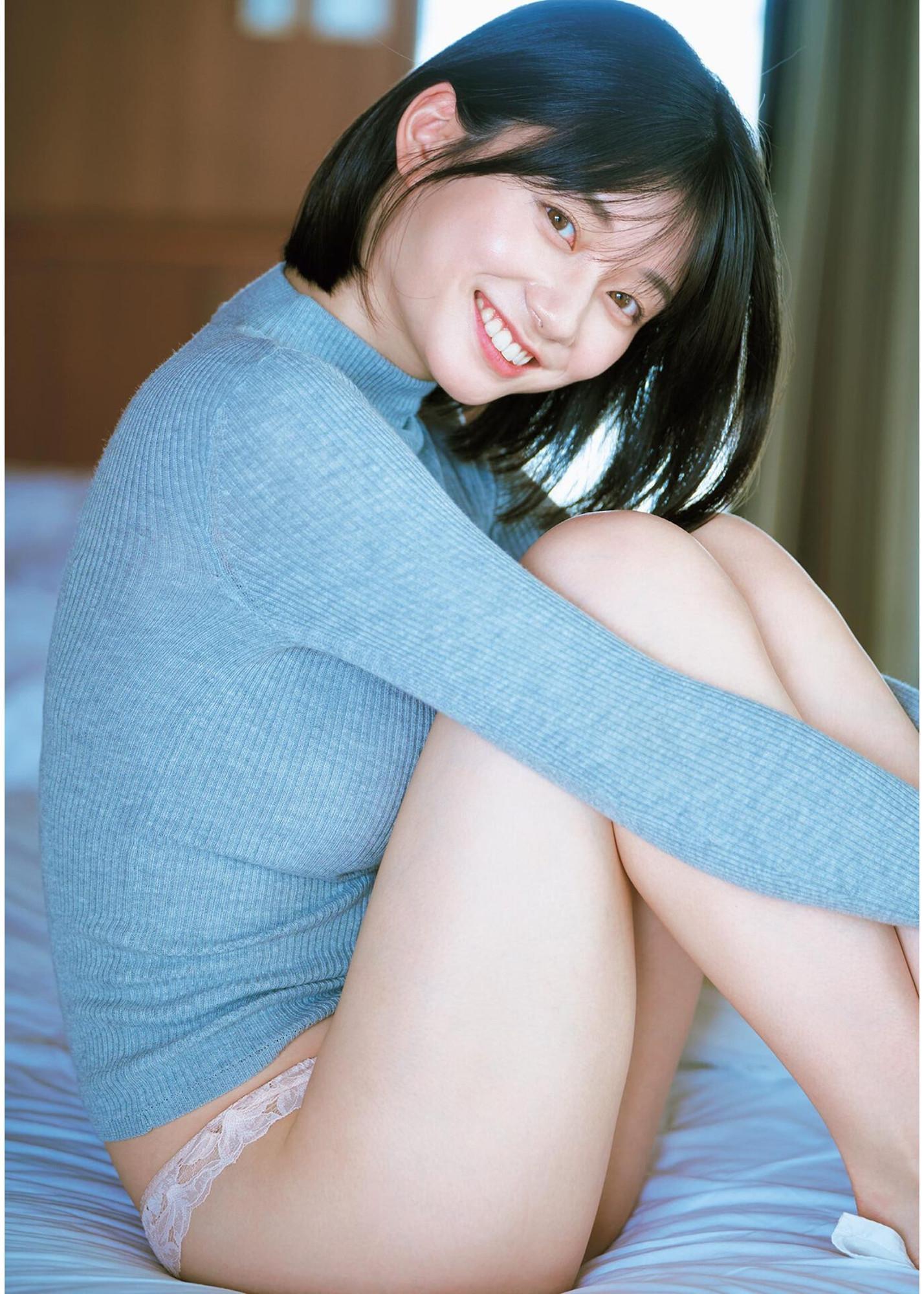 Kanna Seto 瀬戸環奈, 1st写真集 「Emerald」 Set.05(16)