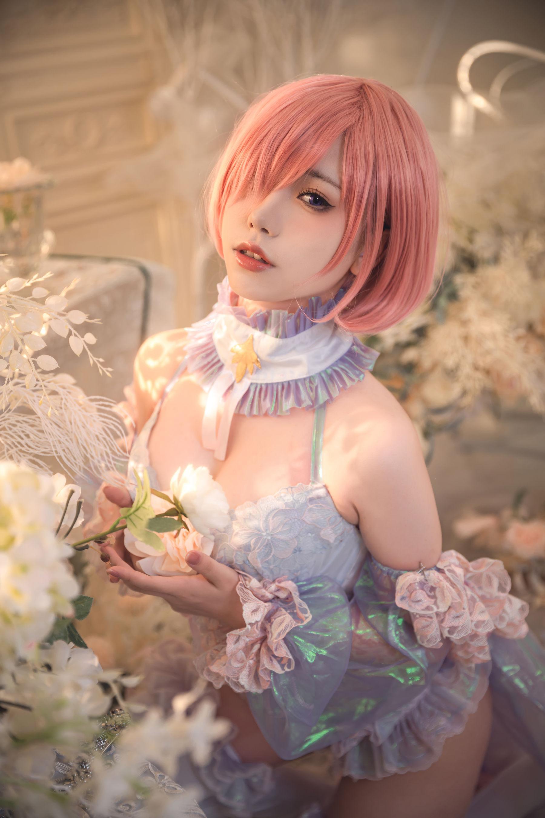 [网红COSER] 一北亦北 – 玛修同人服(6)