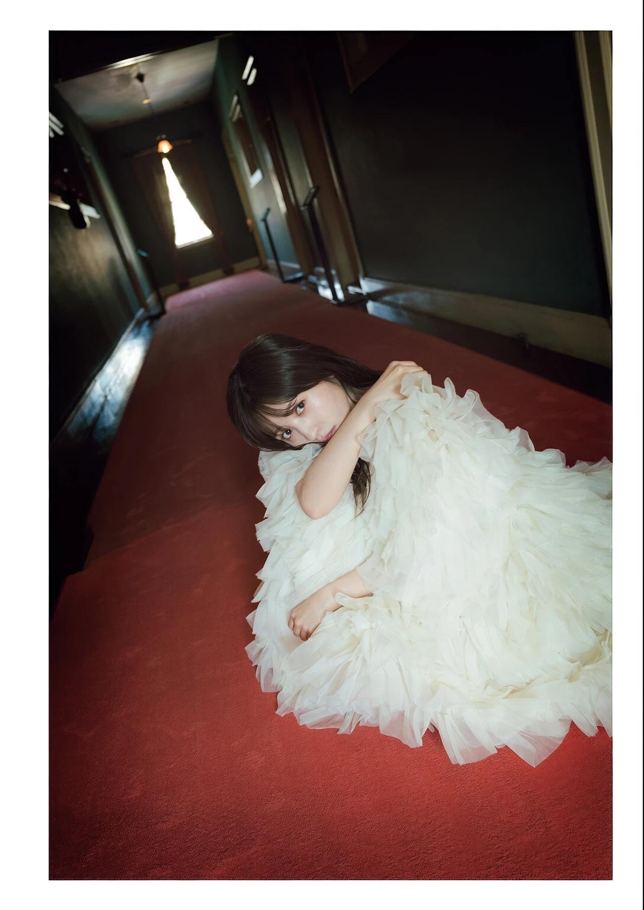 Rikako Aida 逢田梨香子, 写真集 「日々」 Set.02(2)
