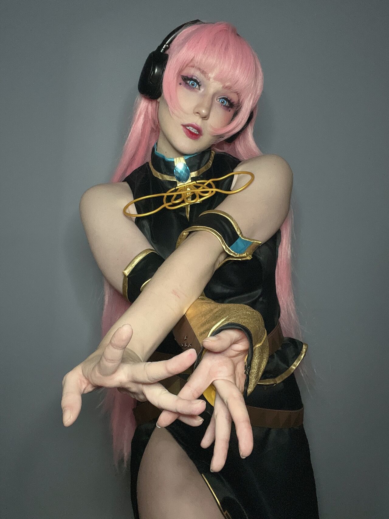 Satin Stars - Luka Megurine