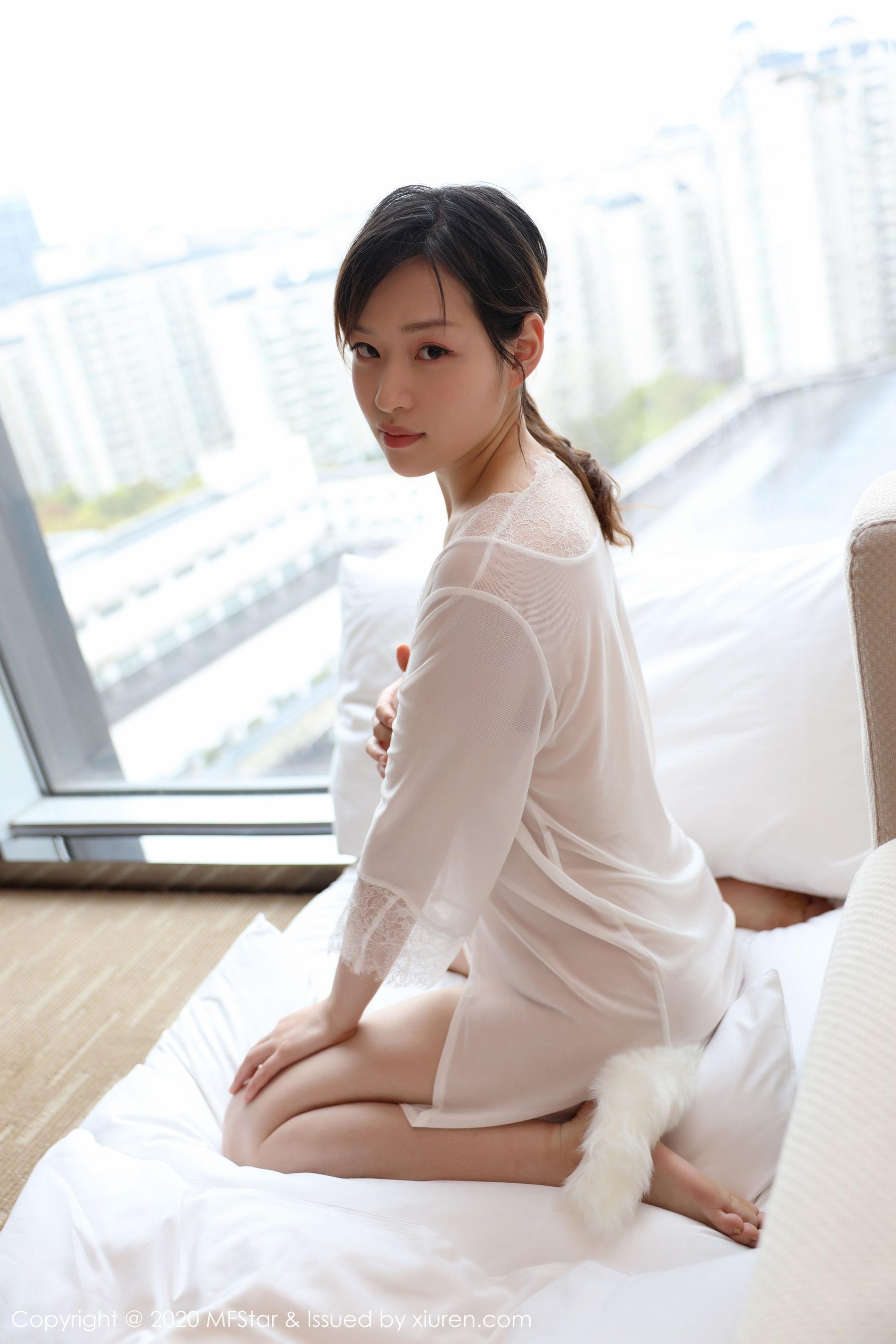 [模范学院MFStar] Vol.308 小宣fancy 《来自上海的护士小姐姐》 写真集(25)