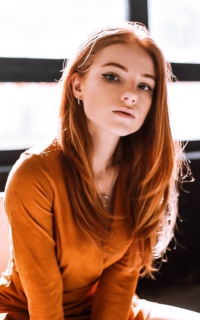 Julia Adamenko RzZdWRuu_o