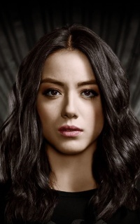 Chloe Bennet XU4nE7Io_o