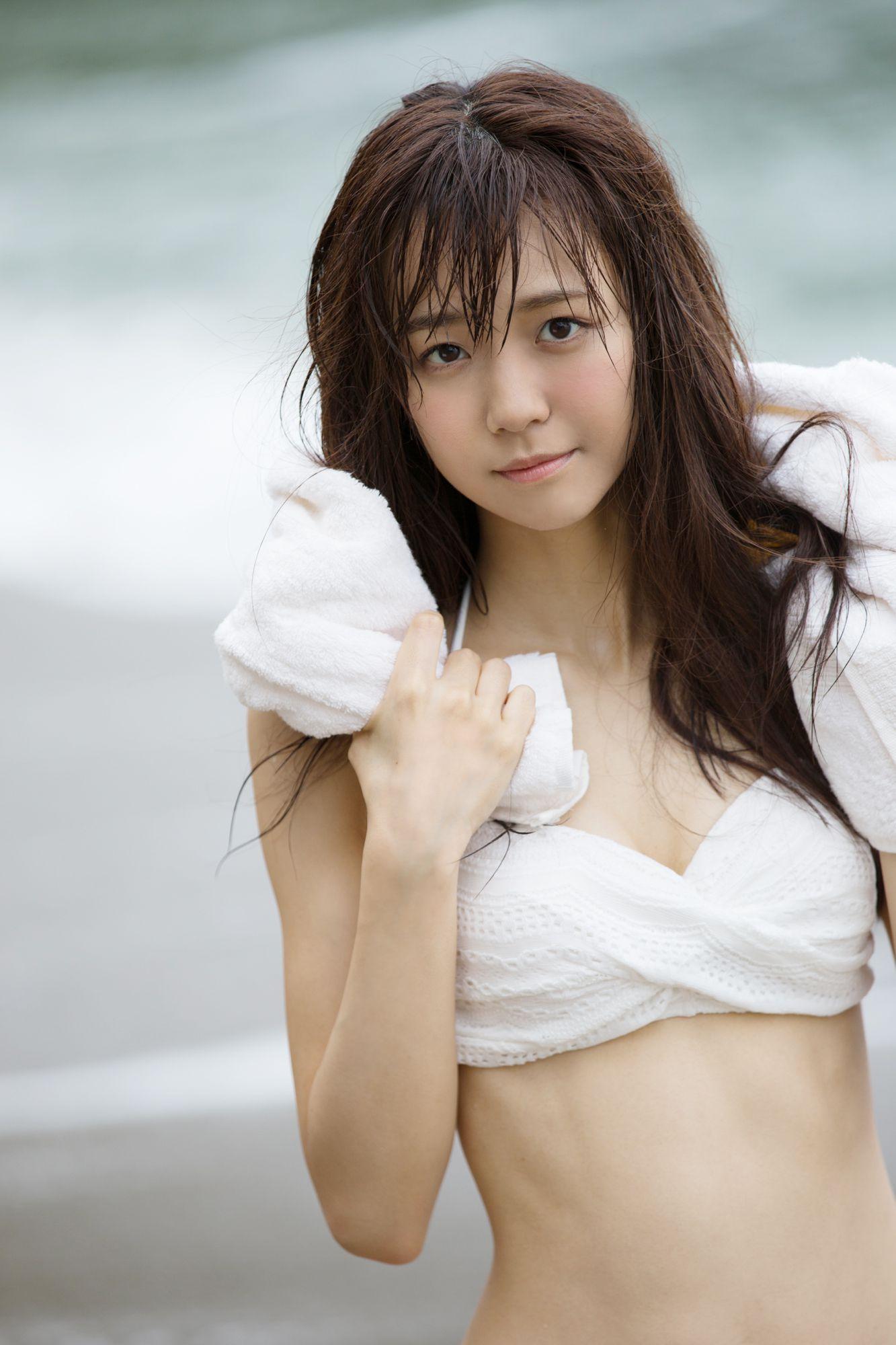 [Hello! Digital Books] Vol.159 宮崎由加 Yuka Miyazaki 写真集(32)