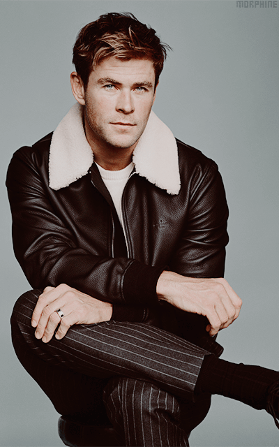 Chris Hemsworth NJAnU453_o