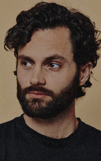 Penn Badgley YyqihHG2_o