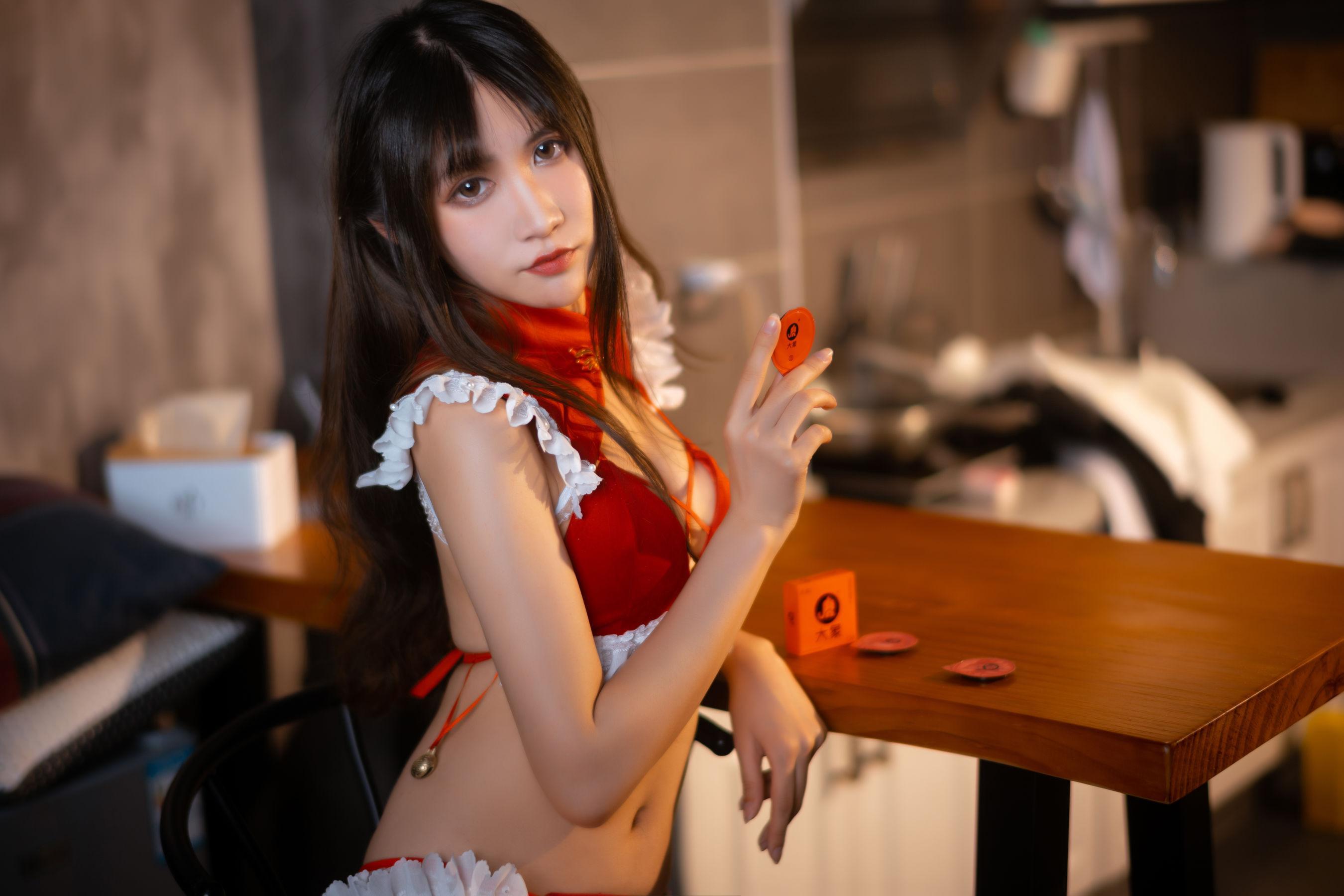 [网红COSER] 动漫博主阮邑_Fairy – 大象 红色 套图(16)