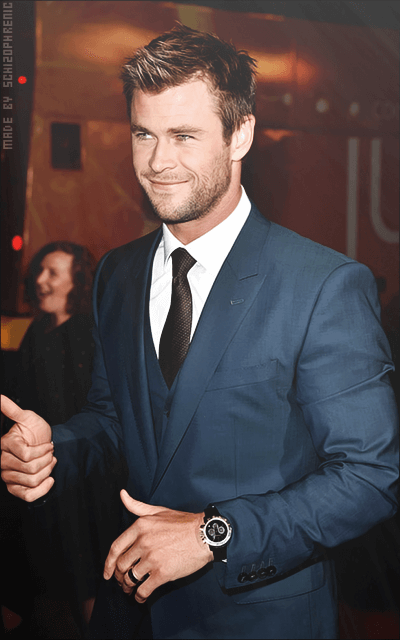 Chris Hemsworth 7pg5YYMG_o