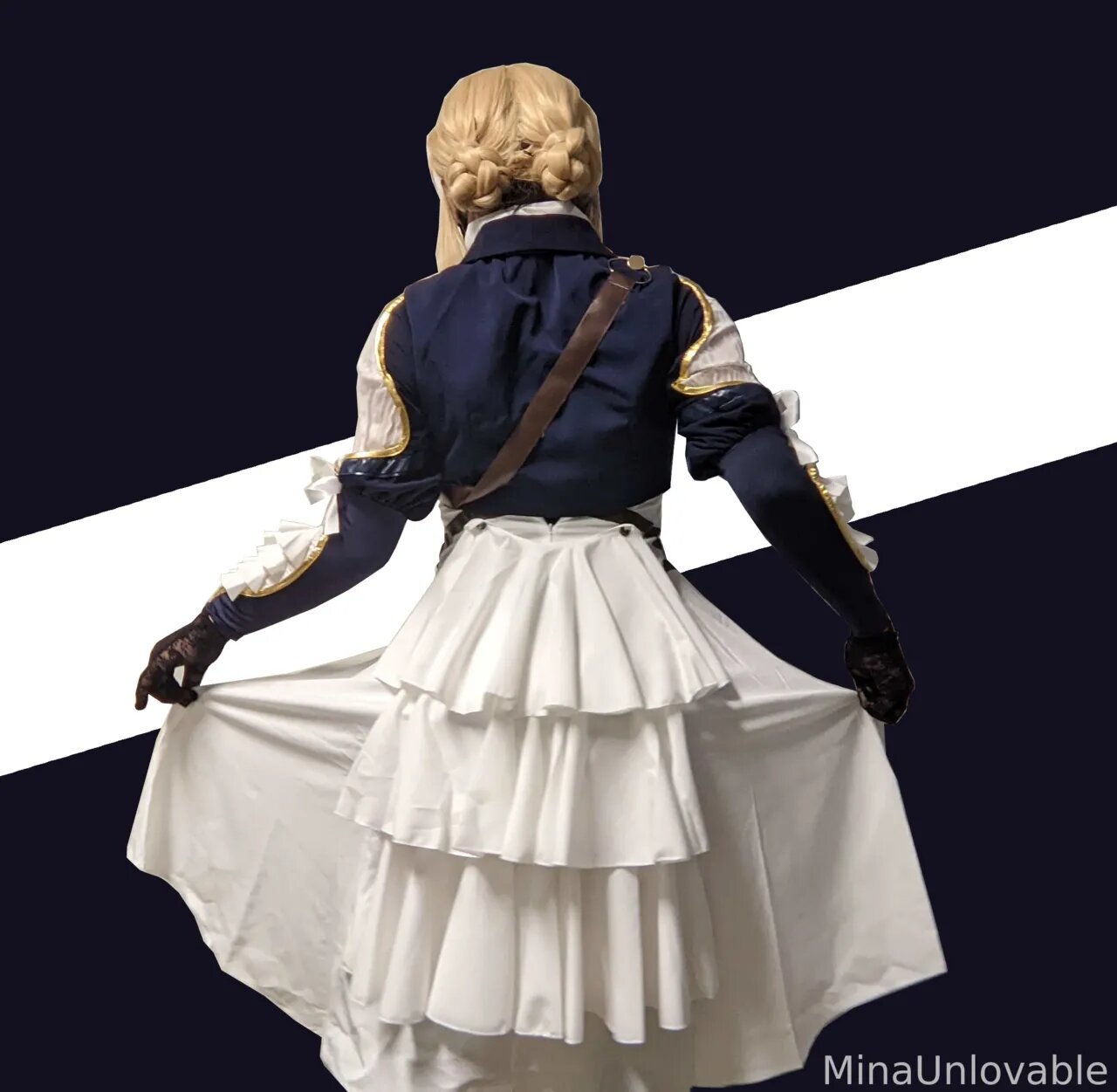 Mina Unlovable - Violet