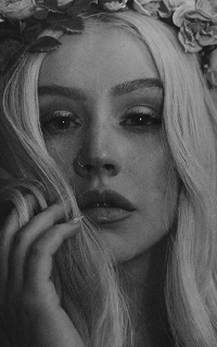 blondynka - Christina Aguilera NFhMWMhn_o