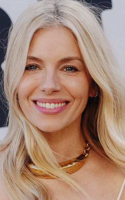 Sienna Miller - Page 6 4pidhgyo_o