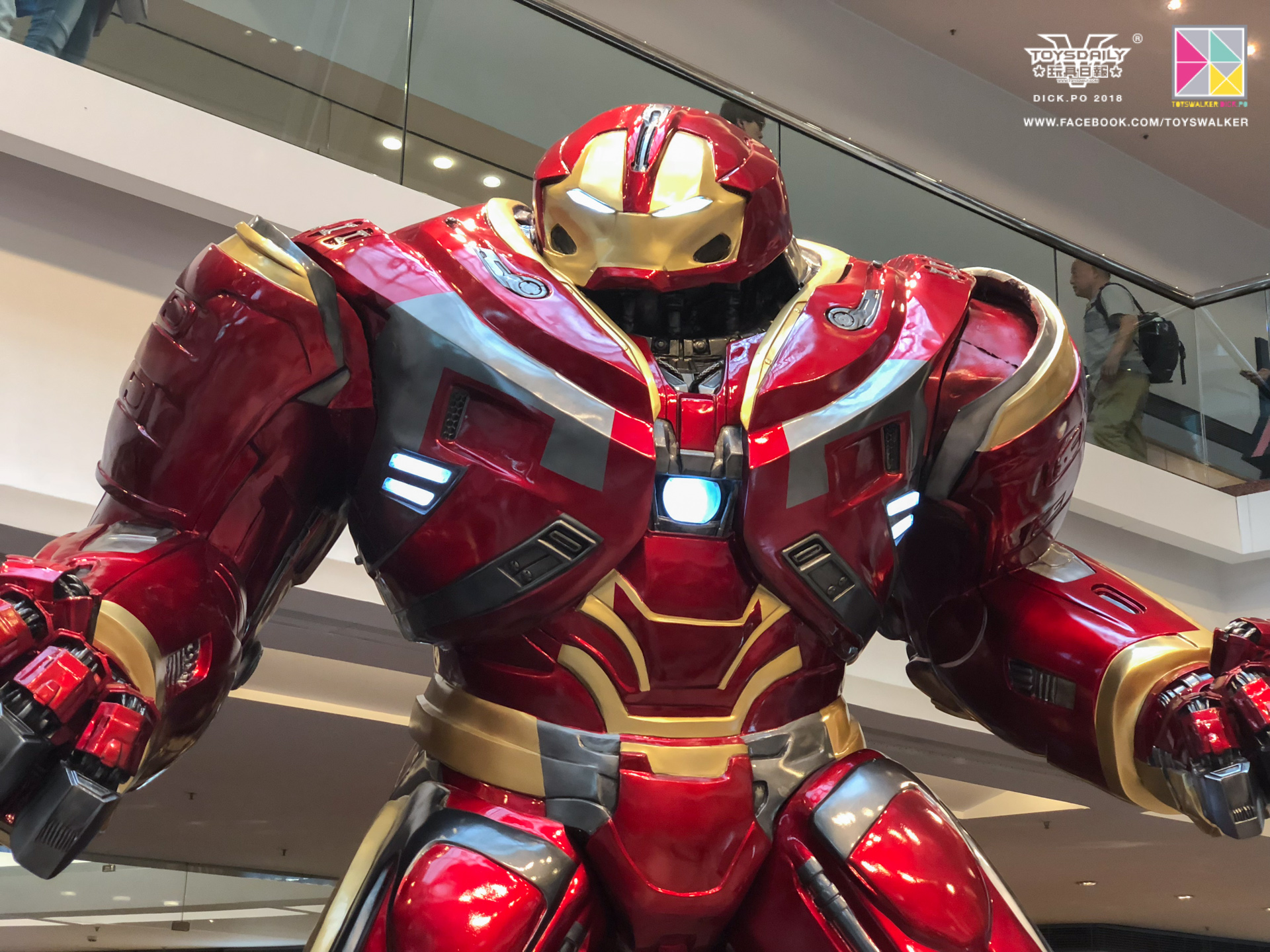 Exhibition Hot Toys : Avengers - Infinity Wars  3XYpqBc0_o