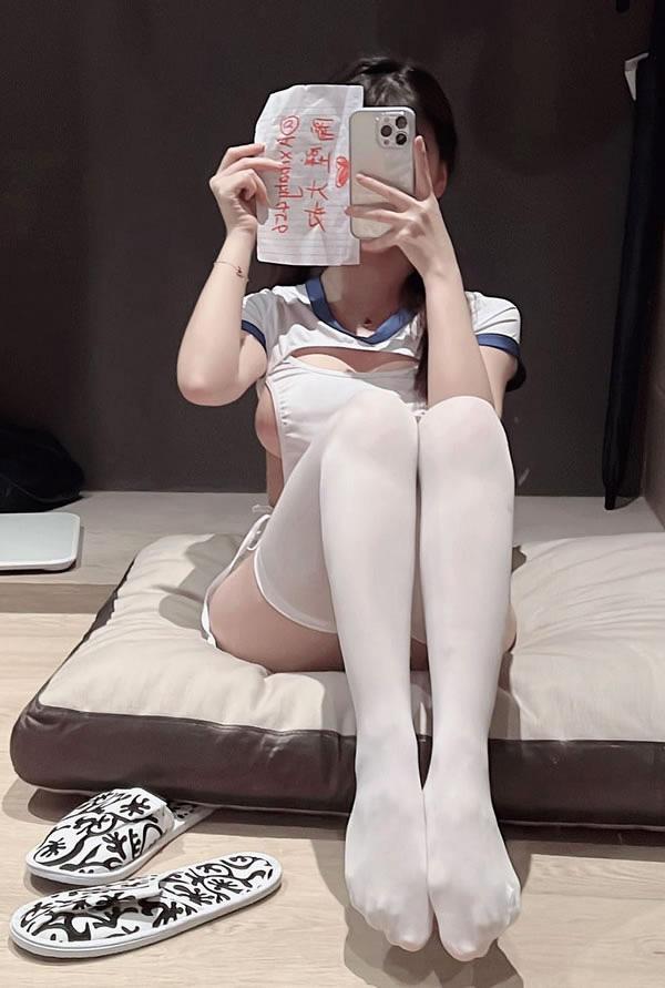 福利姬@上海阿西尺度私拍视图合集(7)