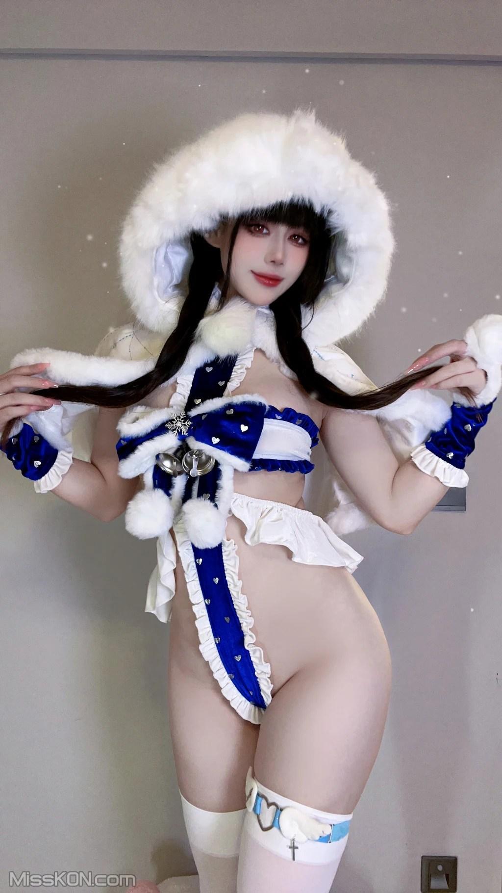 Coser@九言: 圣诞礼物自拍 (30 photos )(28)