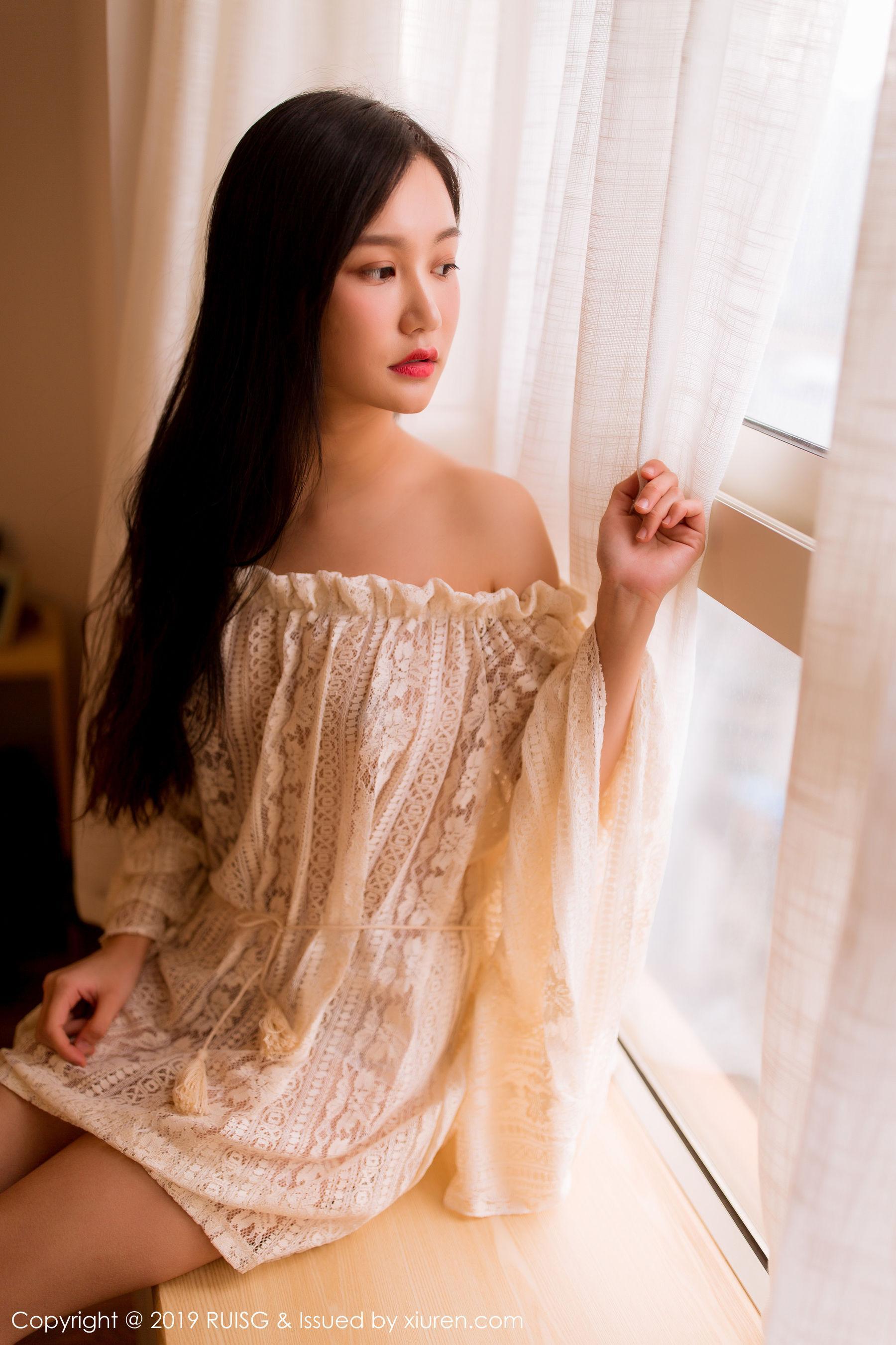 深紫Julie《首套写真》 [瑞丝馆RUISG] Vol.066 写真集(1)