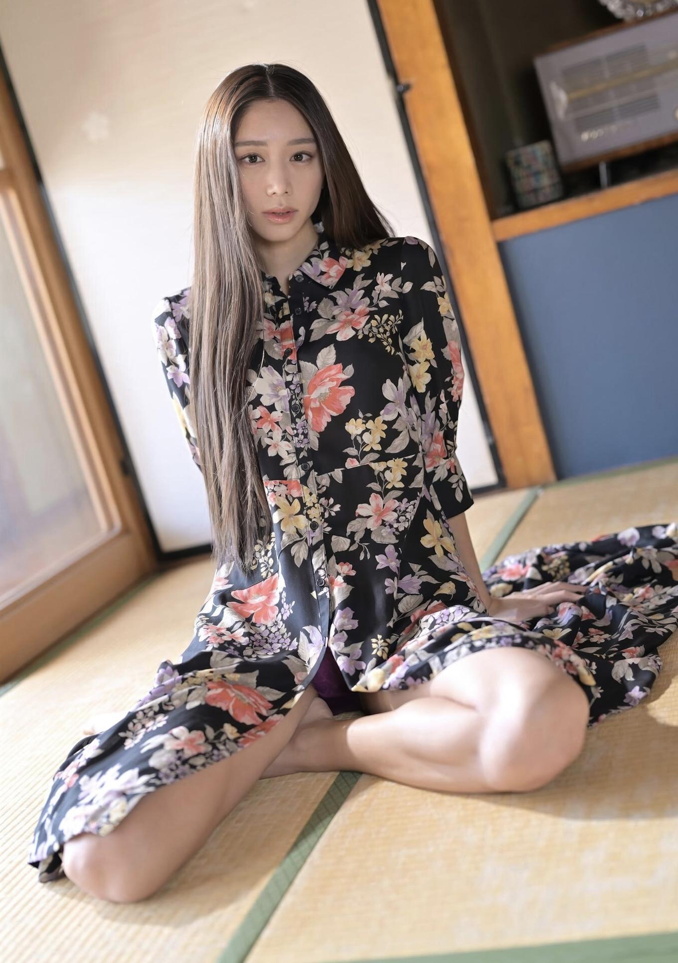 Yasuyo Saito 斎藤恭代, デジタル写真集 「Exciting Girls Vol.3」 Set.02(12)