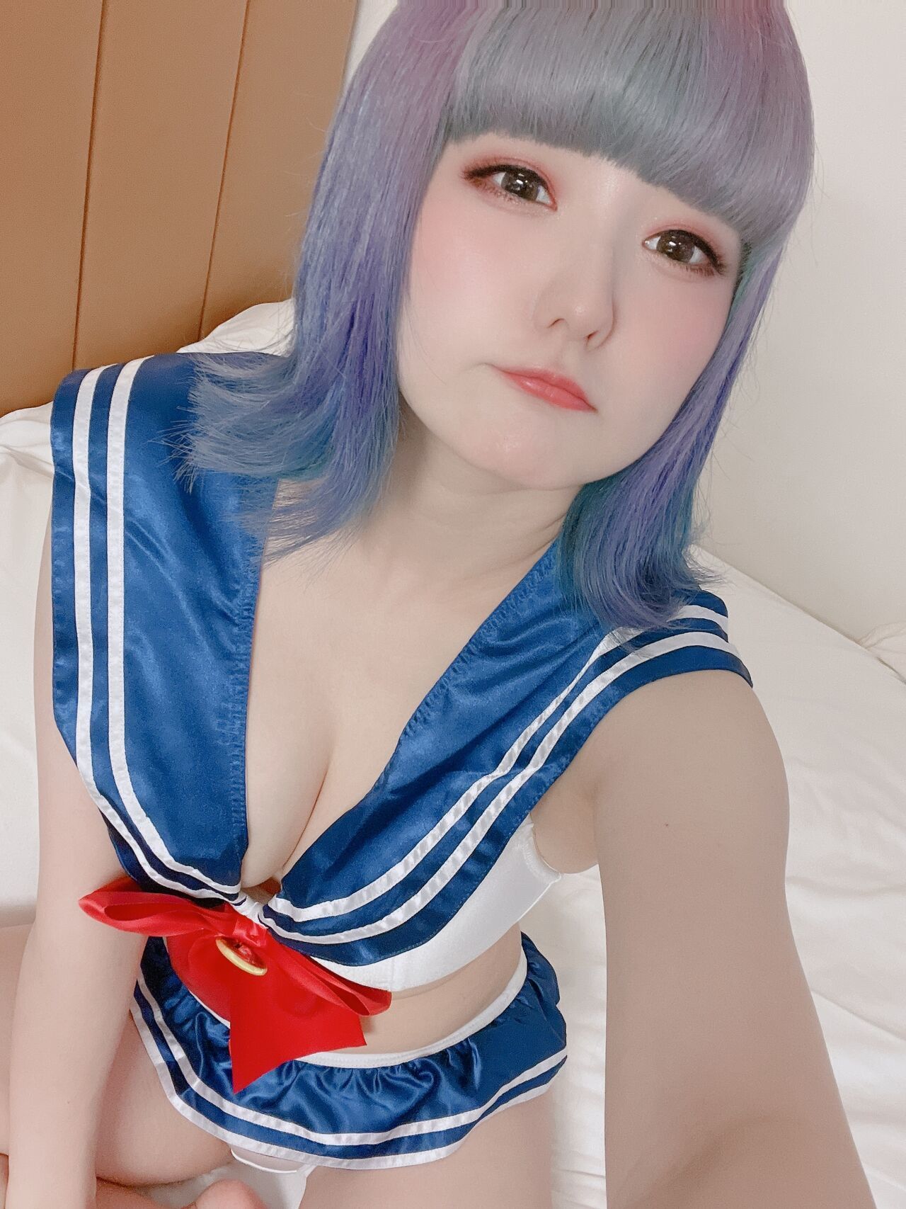 Akasaki Karin - Sailor Moon swimsuit