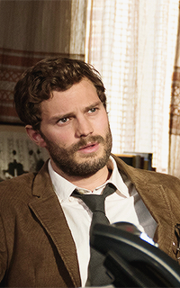 Jamie Dornan ZWUhDJs3_o