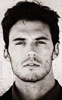 Sam Claflin We4U1SYo_o